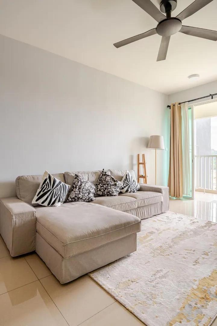 Suasana Residensi Damai Apartment Петалинг Джая Екстериор снимка