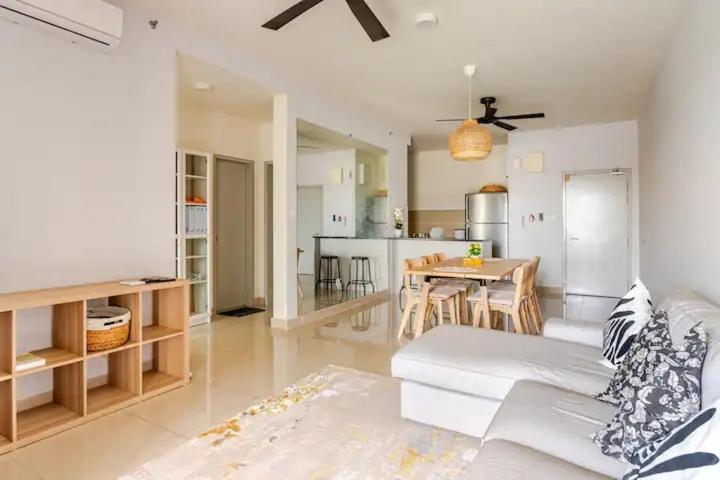 Suasana Residensi Damai Apartment Петалинг Джая Екстериор снимка