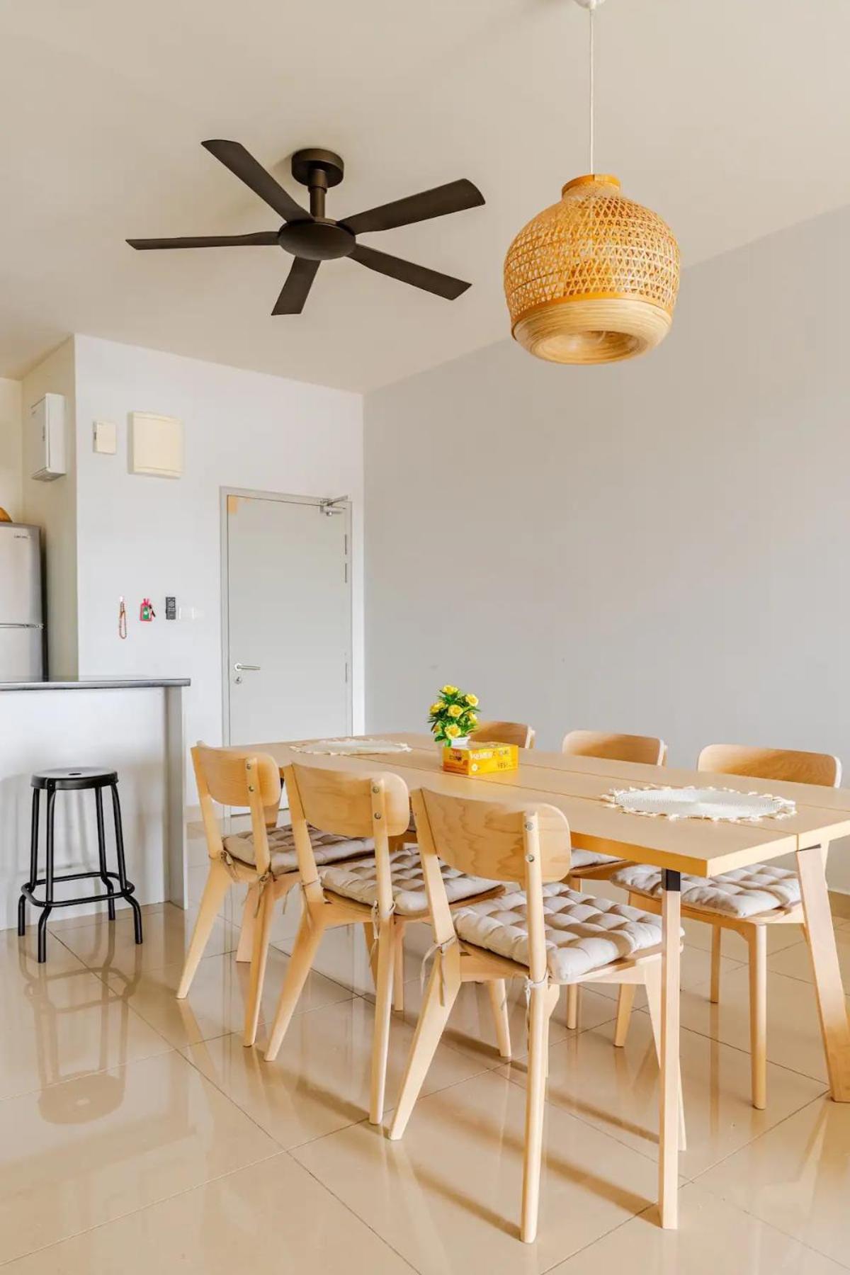 Suasana Residensi Damai Apartment Петалинг Джая Екстериор снимка